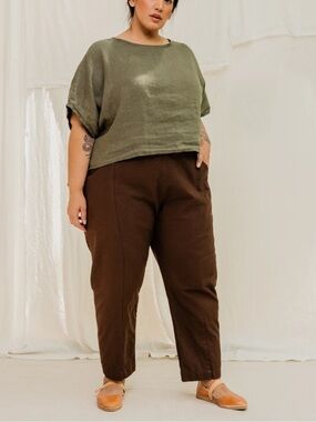 Elizabeth Suzann clyde work pant in organic cotton canvas MEDIUM SHORT